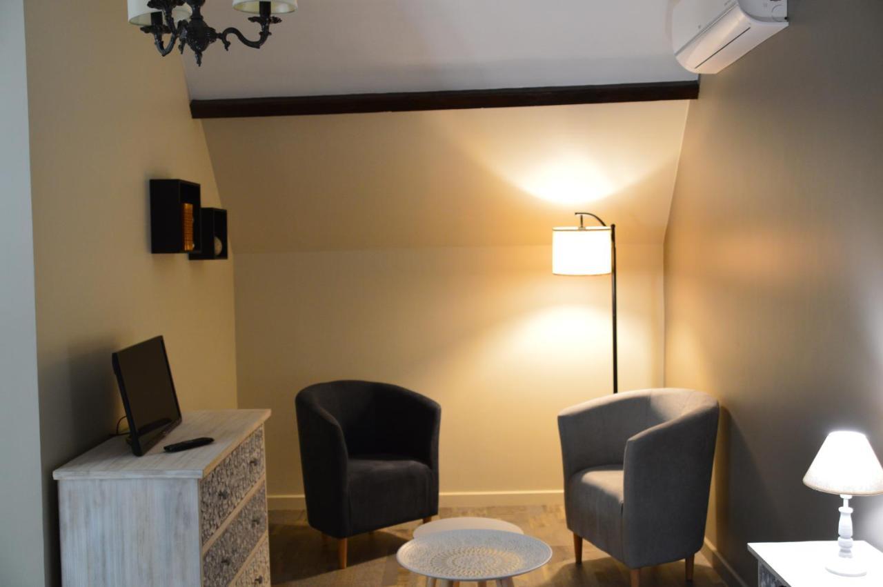 La Maison De Triboulet Chambres Et Table D'Hotes -Amboise- Pocé-sur-Cisse Esterno foto